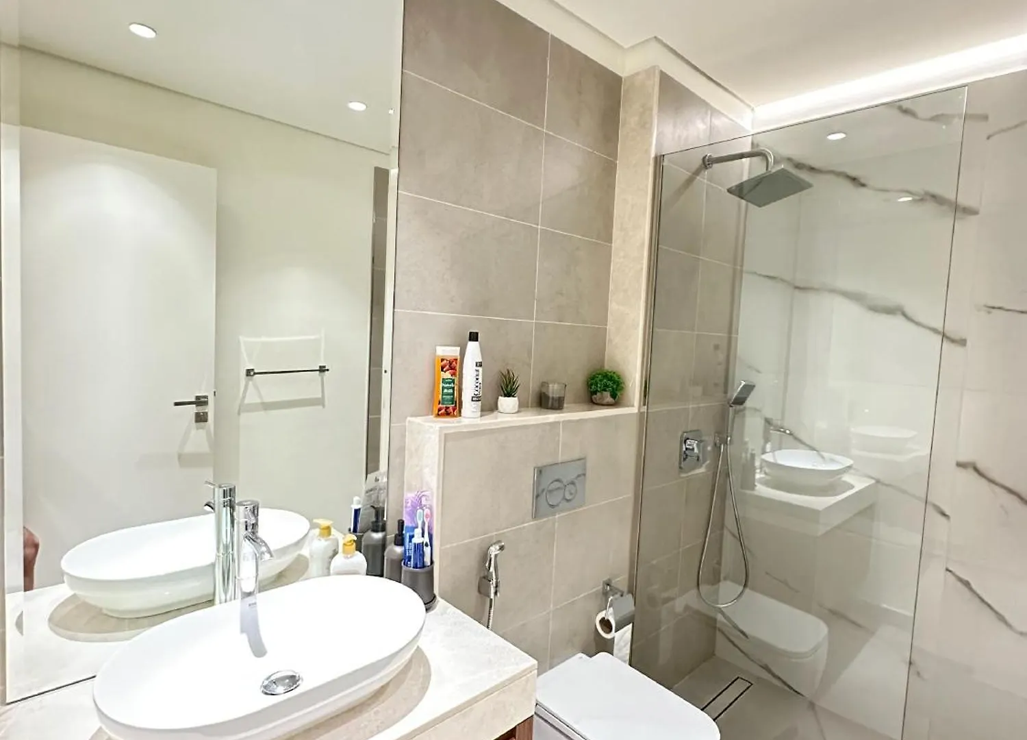 Chic 1-Bedroom Apartment In Dubai Silicon Oasis - By Alphatel Vacations 0*,
