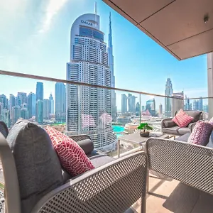 شقة Easygo - Upgraded 2bdr In Blvd Point With Burj Khalifa View, دبي